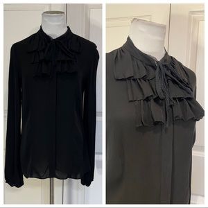 Silk! Elie Tahari silk Ruffle blouse